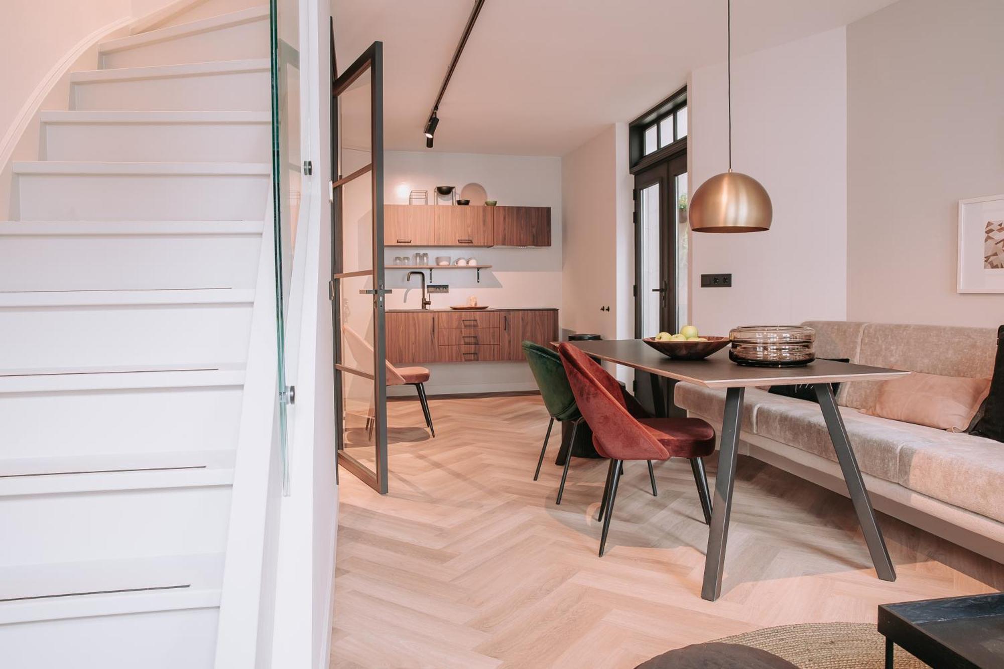 The Guest Apartments - Lange Putstraat 's-Hertogenbosch  Εξωτερικό φωτογραφία