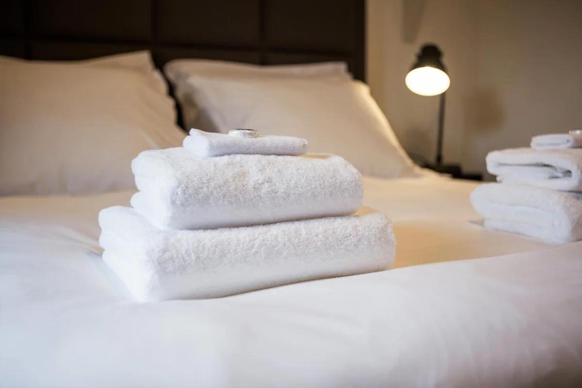 The Guest Apartments - Lange Putstraat 's-Hertogenbosch  Εξωτερικό φωτογραφία