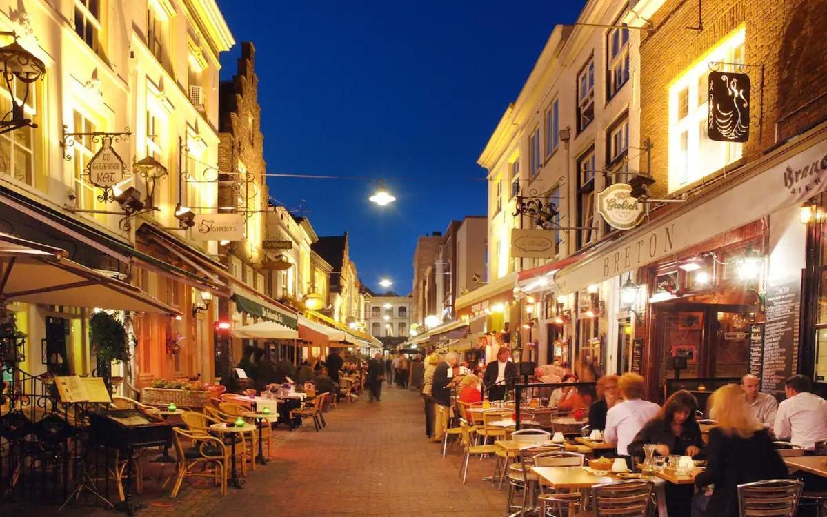The Guest Apartments - Lange Putstraat 's-Hertogenbosch  Εξωτερικό φωτογραφία